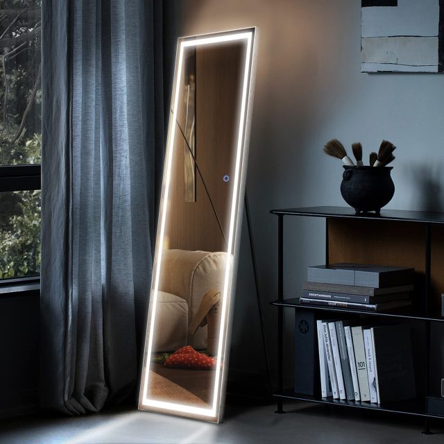 led-full-length-mirror Product image